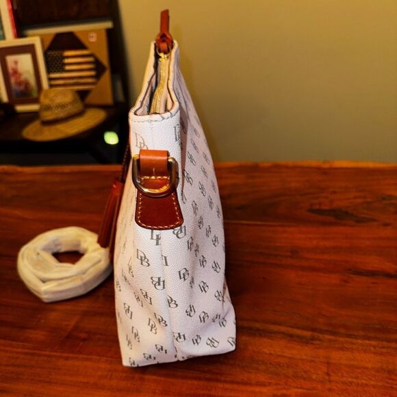 Dooney & Bourke Gretta Lani Crossbody White and Brown - Picture 6 of 16